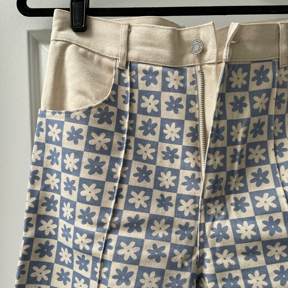 Lisa Says Gah Robyn Jeans - Blue & White Floral